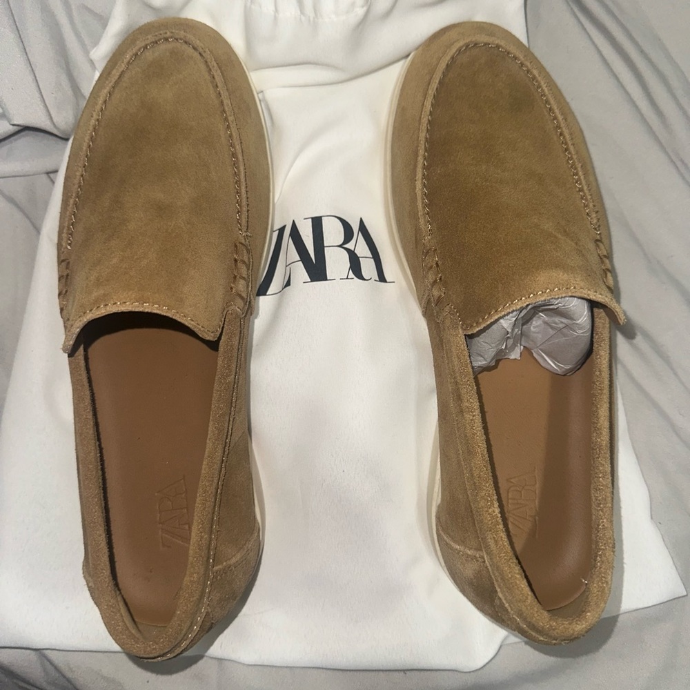 Zara Men's Tan Suede Loafers